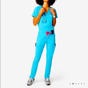 FIGS Yola Scrub Pants- Small Tall/Neon Blue